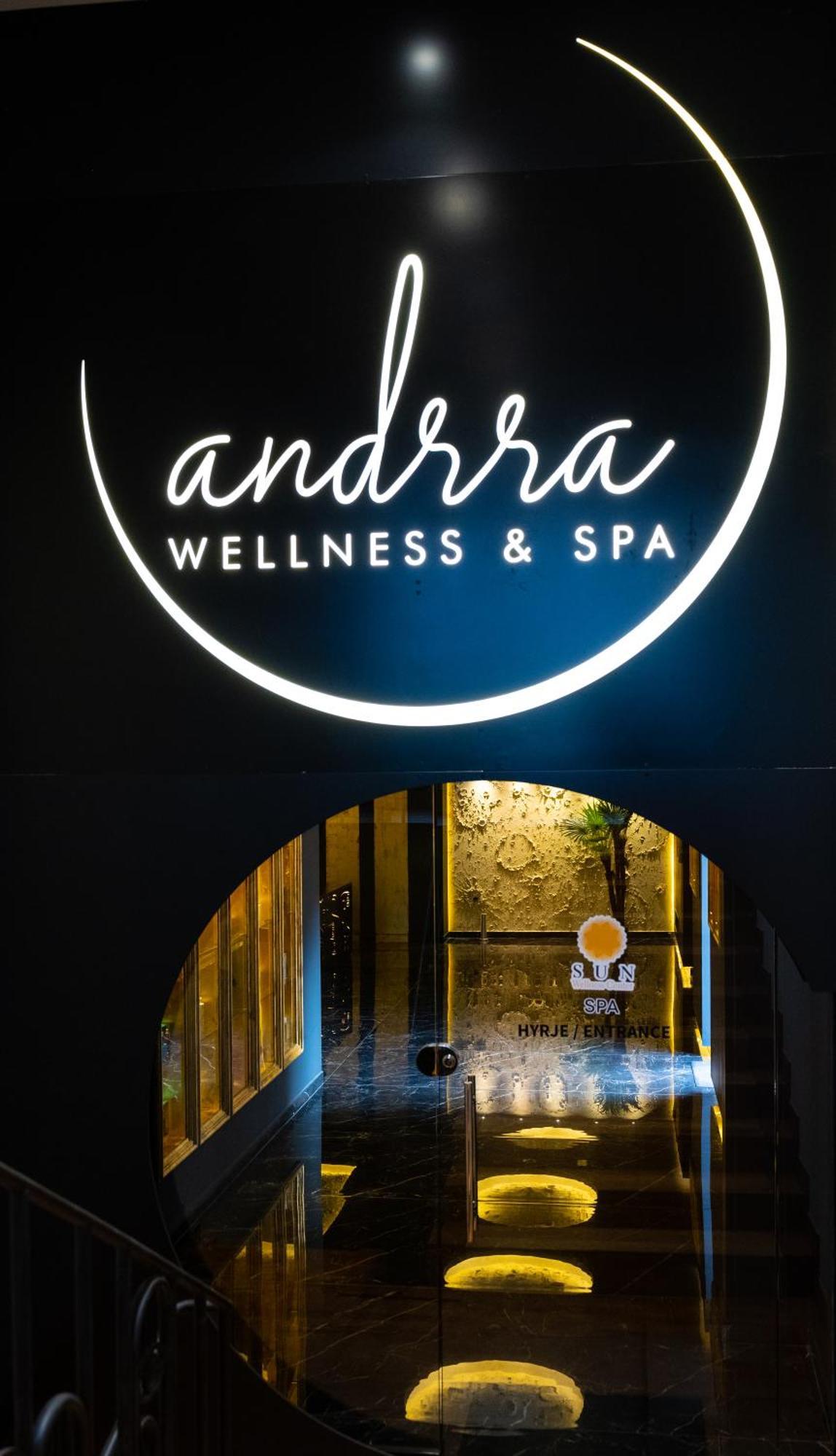 Arka Art Hotel Tirana Eksteriør billede Andhra Spa